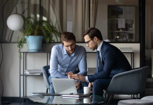 Technology partnership decision guide — DETAY Tech insights article